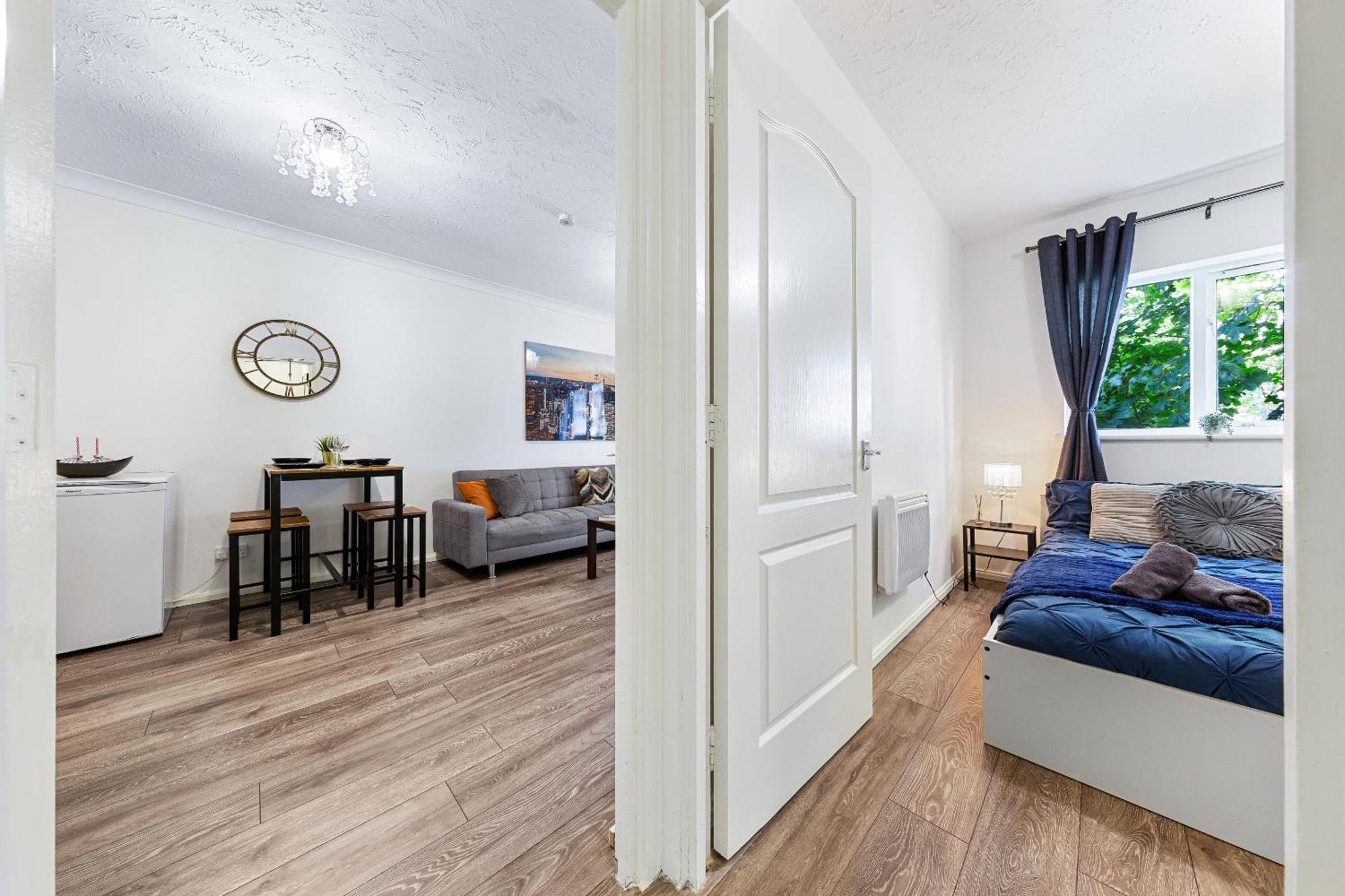 Elegant & Cozy Fbs Downtown Flat Lägenhet London Rum bild